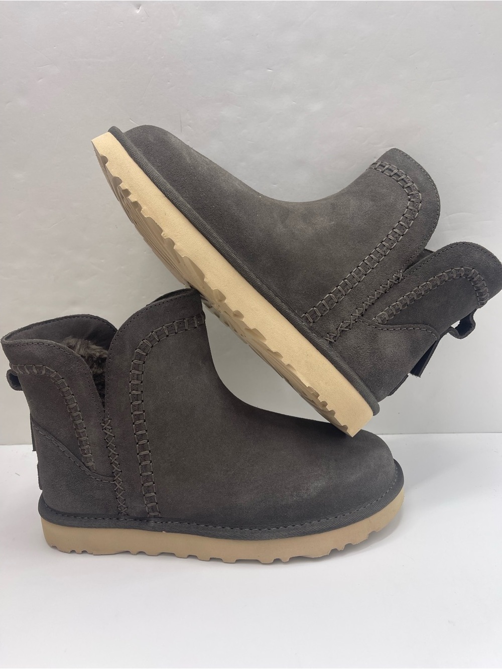UGG Women’s Classic Mini Elaria Boots W1178831 MLSS Suede Sheepskin Booties - Picture 12 of 16